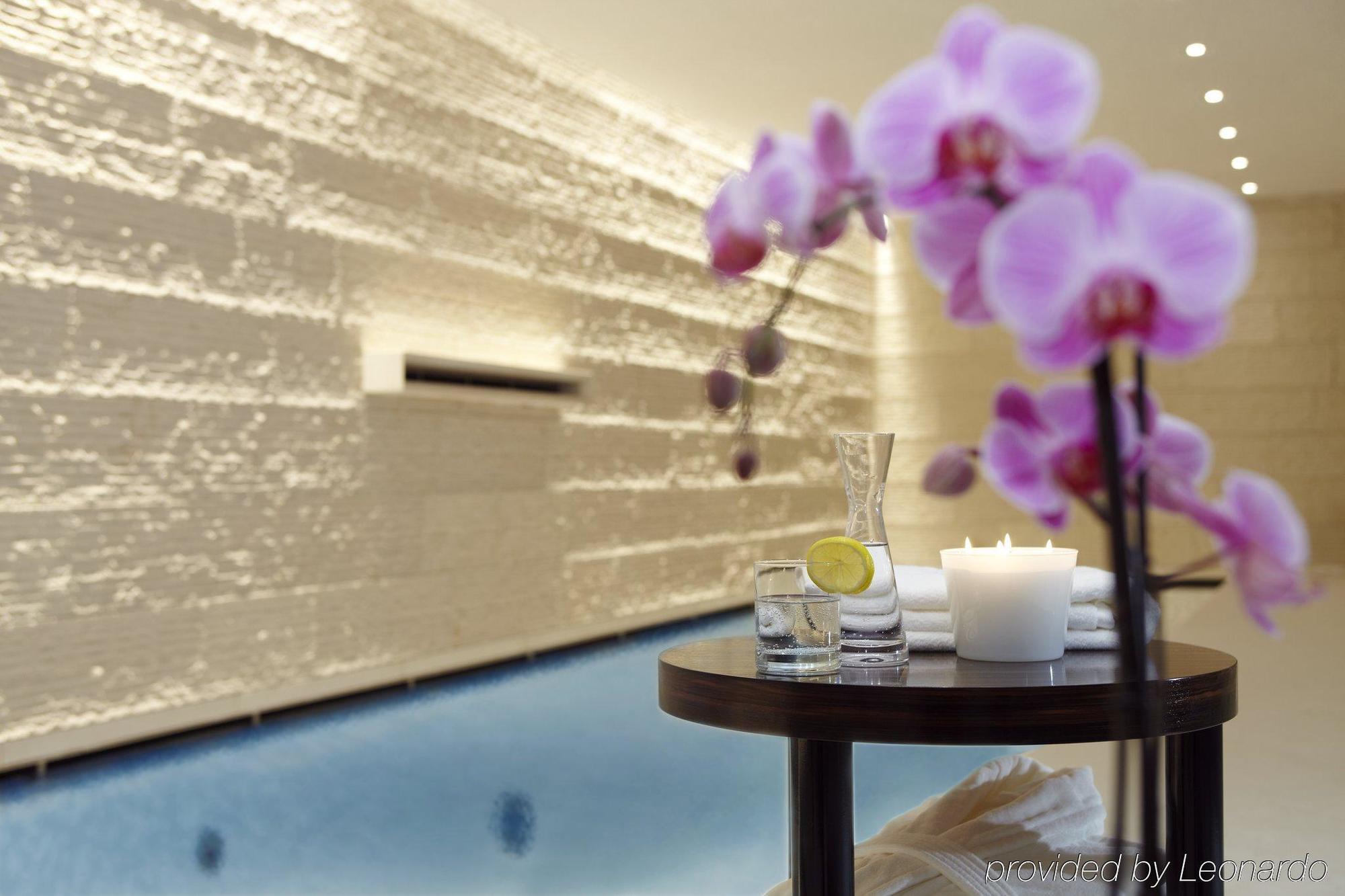 Boutique Hotel Villa Am Ruhrufer Golf & Spa Muelheim an der Ruhr Facilities photo